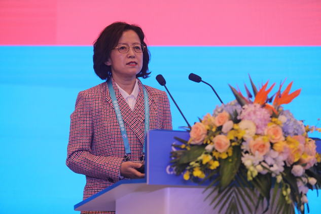 巨丰投顾协办第二届进博会中国信用建设论坛|吴晶妹:信用是获得信任的